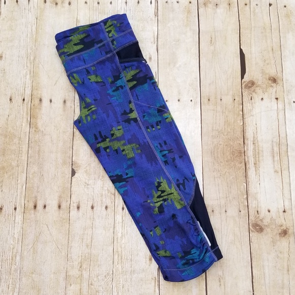Athleta Pants - Athleta Camo Be Free Crop Leggings Blue (M)
